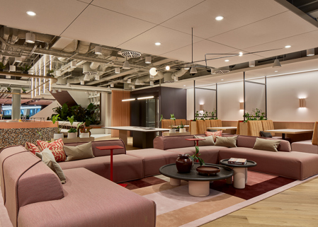 A comfortable large lounge space, ideal for breakout sessions