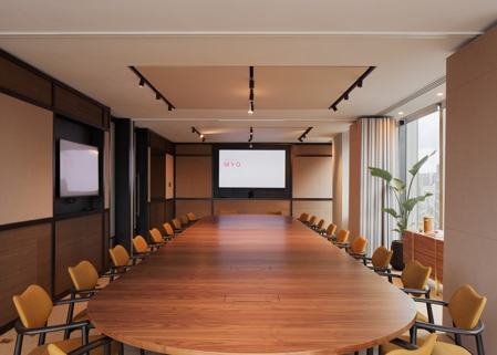 Boardroom meeting room in MYO Liverpool Street