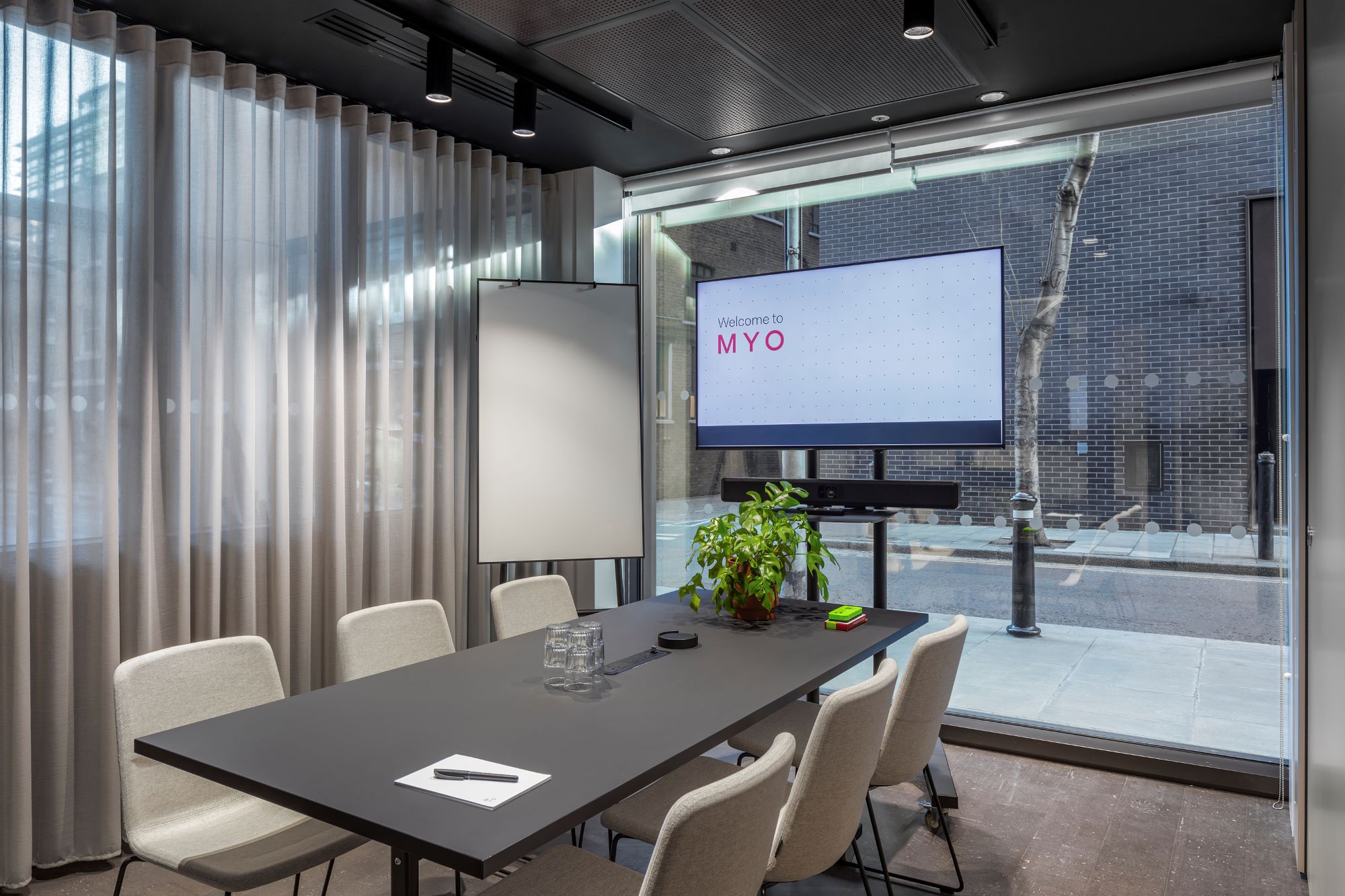 Meeting room for up to six people in MYO Bankside 