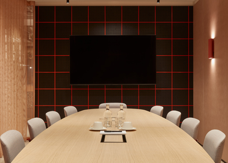 Meeting room for up to 12 people near St Paul's Cathedral