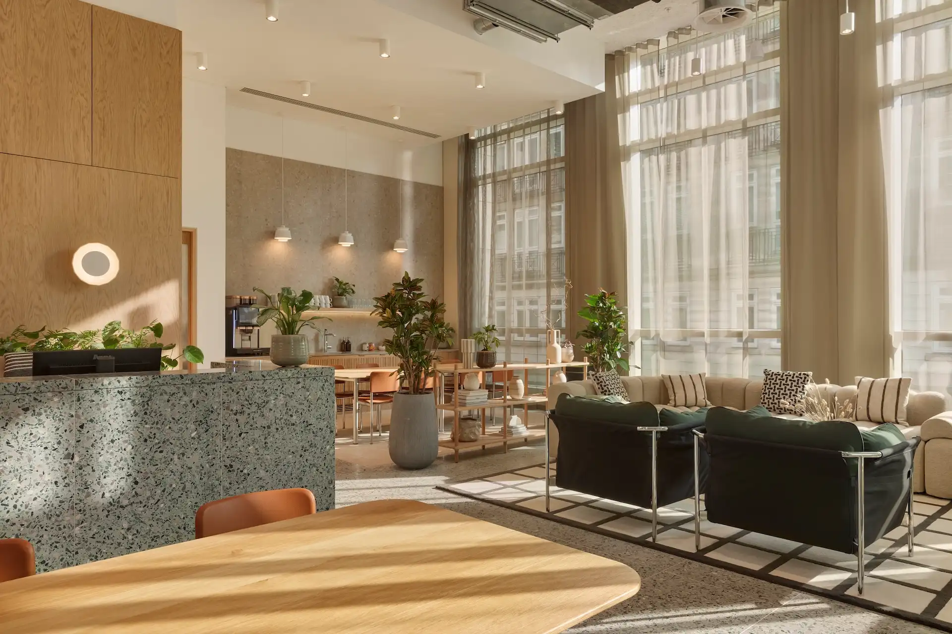 A Guide to New Street Square’s Thriving Business Community